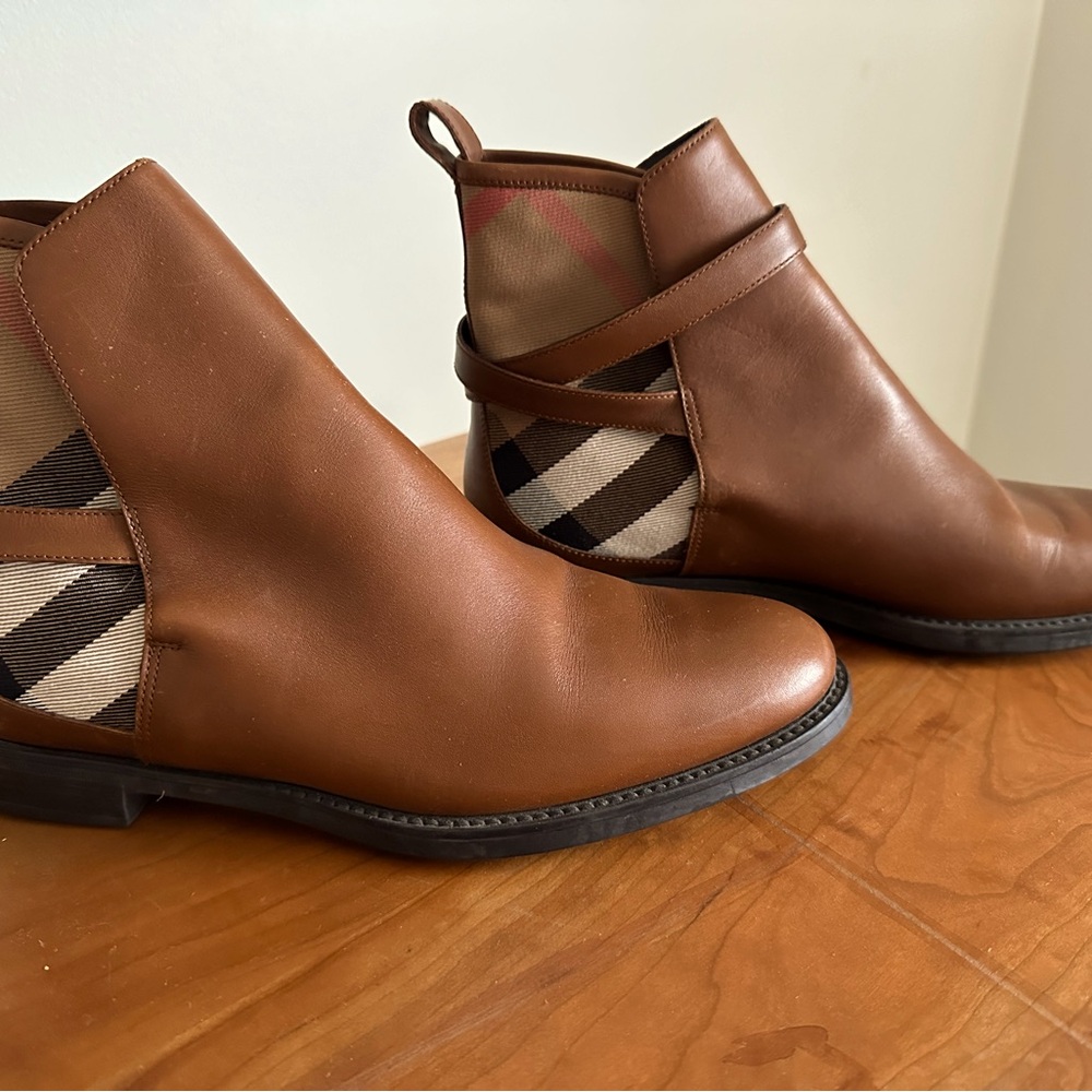 Burberry Bootie